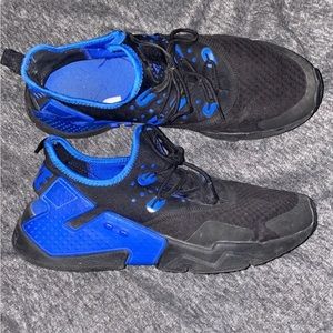 Nike Huarache Size 10.5